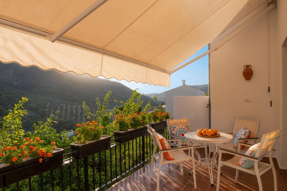 Stunning Home Benamahoma 4 Bed - Sierra Grazalema Eksteriør bilde